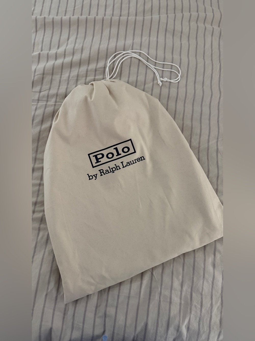 Polo Ralph Lauren
Polo Id Calfskin Large Shoulder Bag - Picture 5 of 14
